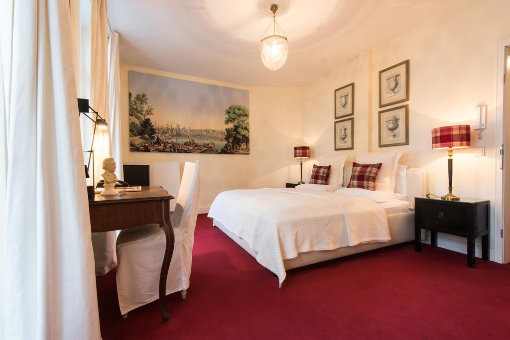 Dirazi Guesthouse & Apartments Gmbh 美因河畔法兰克福 外观 照片